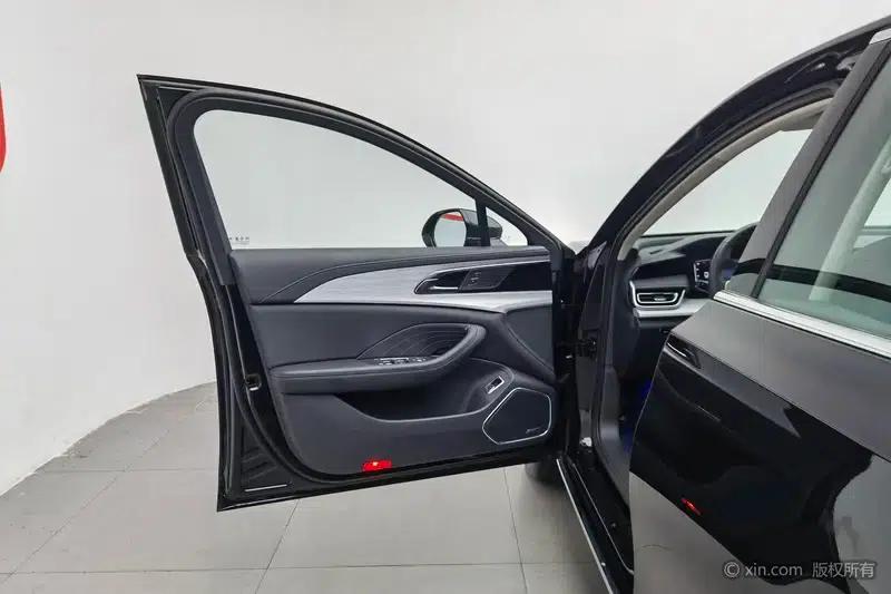 Hongqi H5 2025 1.5T DCT Flag Edition — миниатюра 20