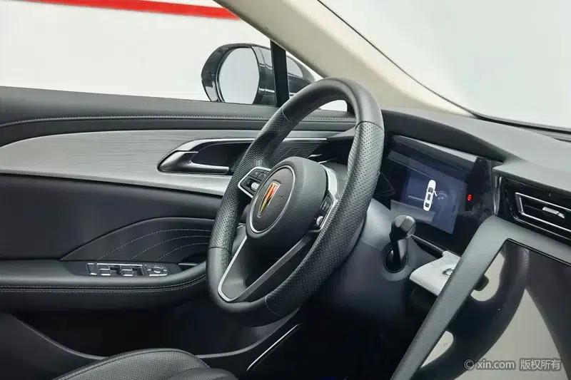 Hongqi H5 2025 1.5T DCT Flag Edition — миниатюра 7