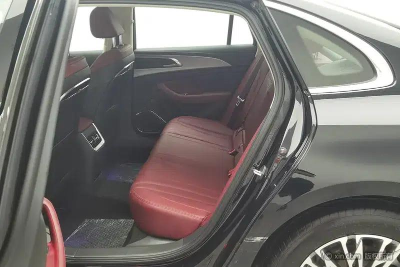 Hongqi H5 2023 1.5T DCT Intelligent Flagship Edition — миниатюра 19