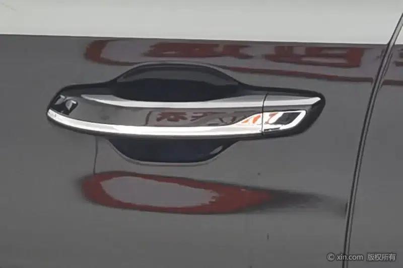 Hongqi H5 2023 1.5T DCT Intelligent Flagship Edition — миниатюра 7