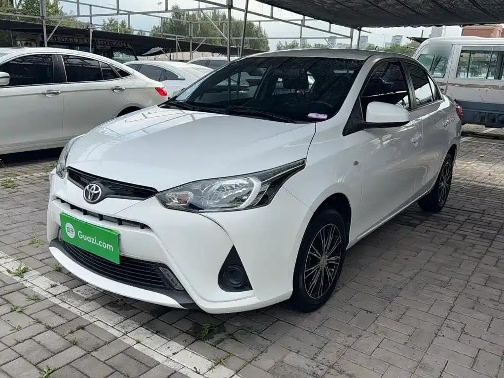 YARiS L 2020 1.5L CVT Leading Edition — миниатюра 1