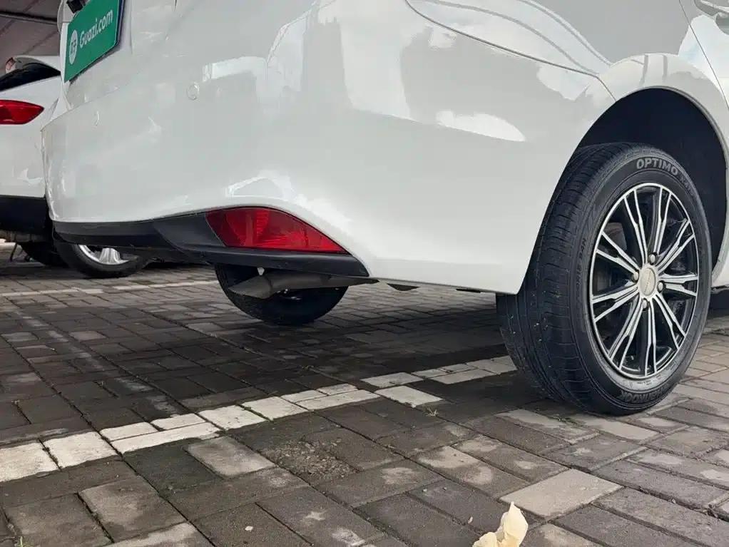 YARiS L 2020 1.5L CVT Leading Edition — миниатюра 21