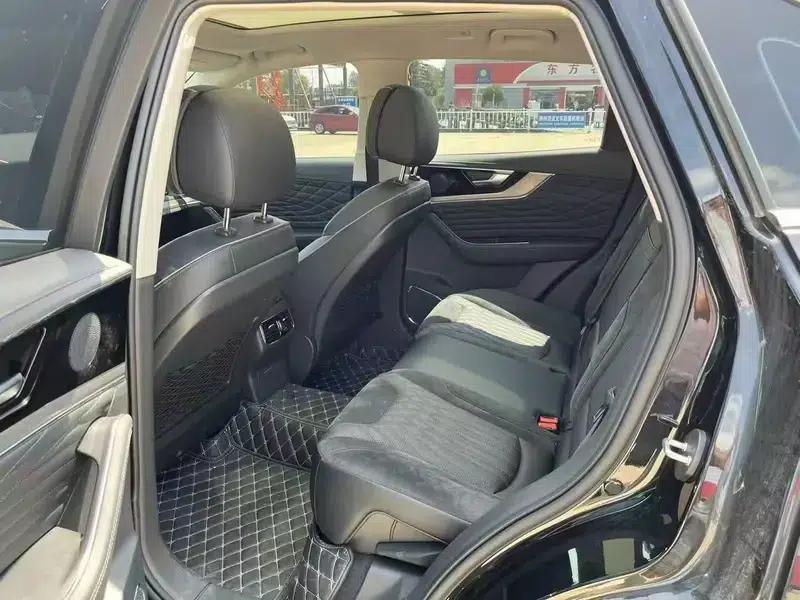 Hongqi HS5 2022 2.0T Intelligent Flagship Edition — миниатюра 9