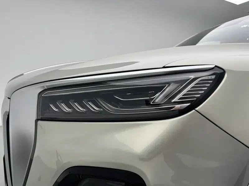 Hongqi HS5 2023 2.0T AWD Flagship Pro Edition — миниатюра 12