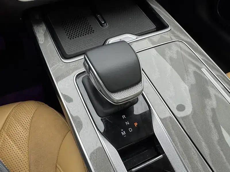 Hongqi HS5 2023 2.0T AWD Flagship Pro Edition — миниатюра 17