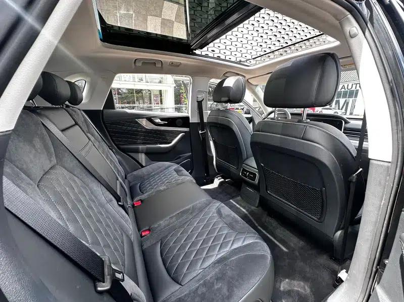 Hongqi HS5 2019 2.0T Intelligent Flagship Edition — миниатюра 12