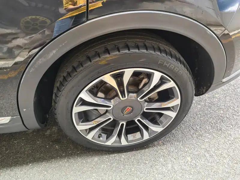 Hongqi HS5 2019 2.0T Intelligent Flagship Enjoy 4WD Edition — миниатюра 6