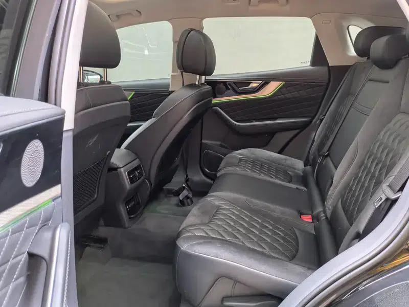 Hongqi HS5 2019 2.0T Intelligent Flagship Enjoy 4WD Edition — миниатюра 10