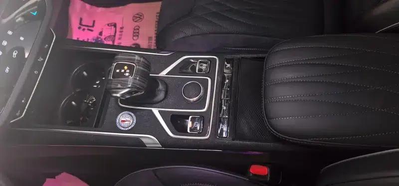 Hongqi HS5 2022 Facelift 2.0T Intelligent Flagship Edition — миниатюра 11