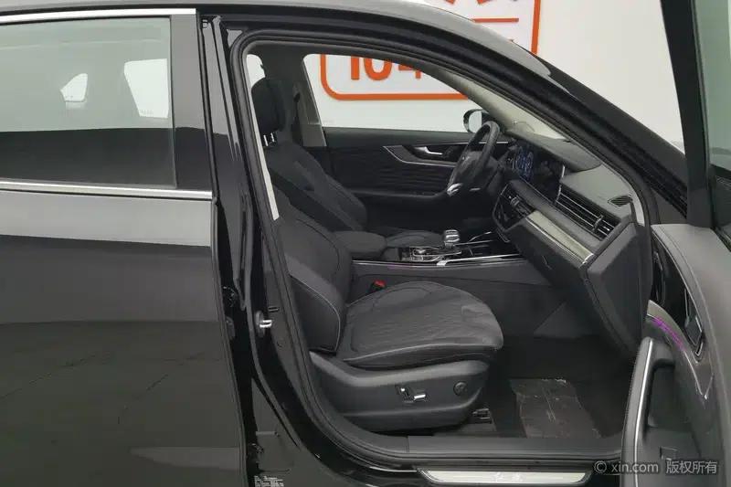 Hongqi HS5 2022 Facelift 2.0T Intelligent Flagship Edition — миниатюра 19