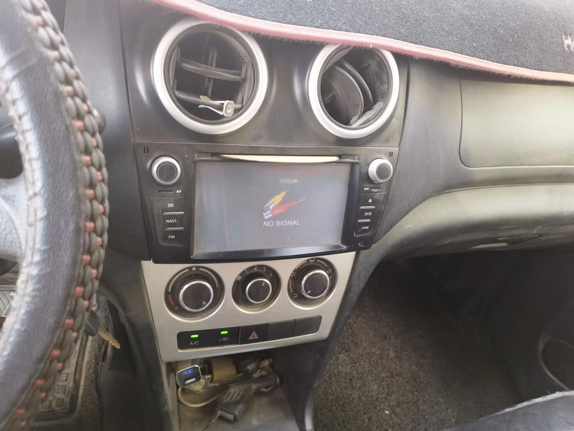 CHANGAN KAICHENG Star 9 2015 Changan Ouno manual 1.5L enclosed cargo van, 2 seats — миниатюра 13