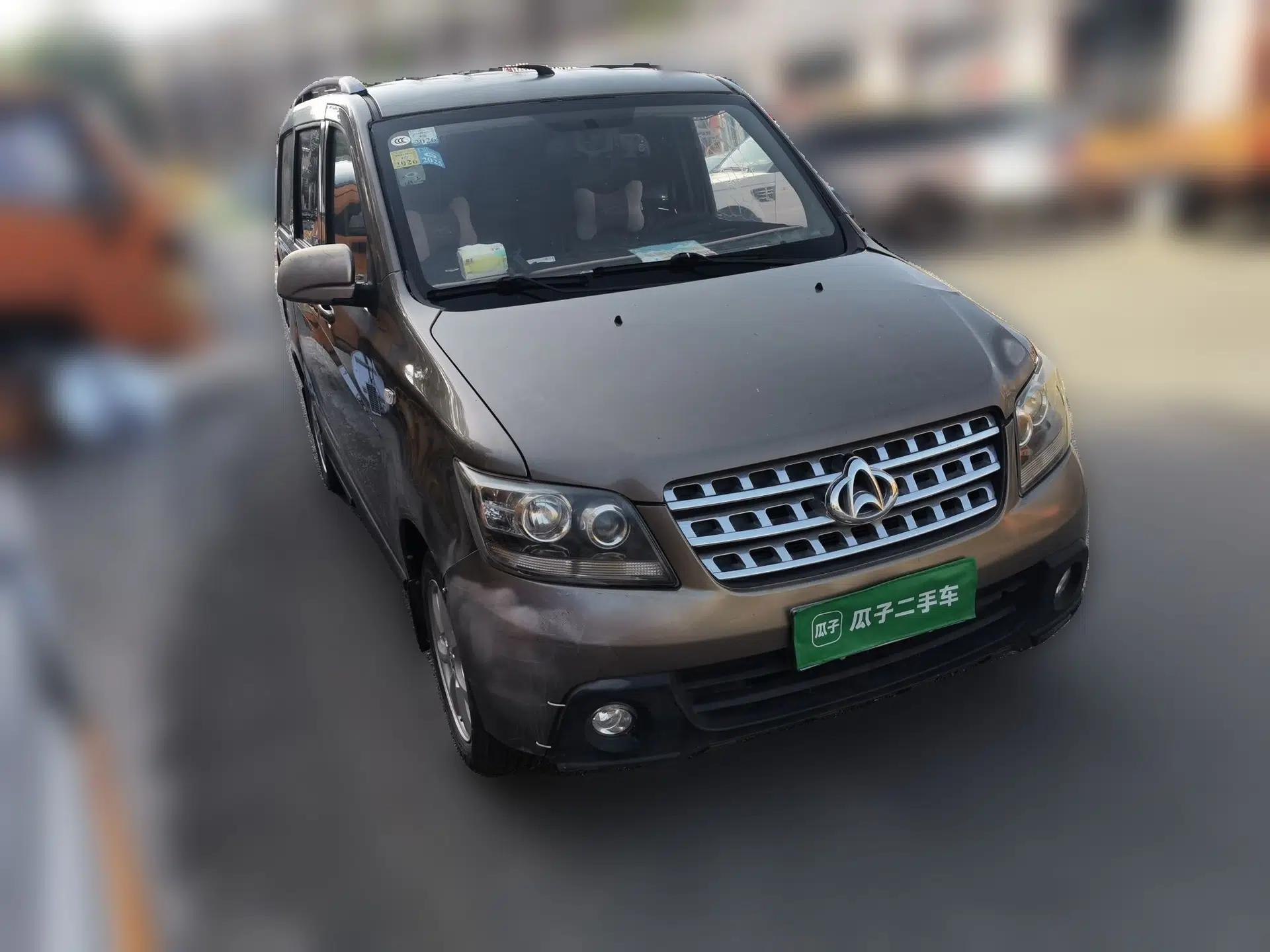 CHANGAN KAICHENG Star 9 2015 Changan Ouno manual 1.5L enclosed cargo van, 2 seats — миниатюра 3