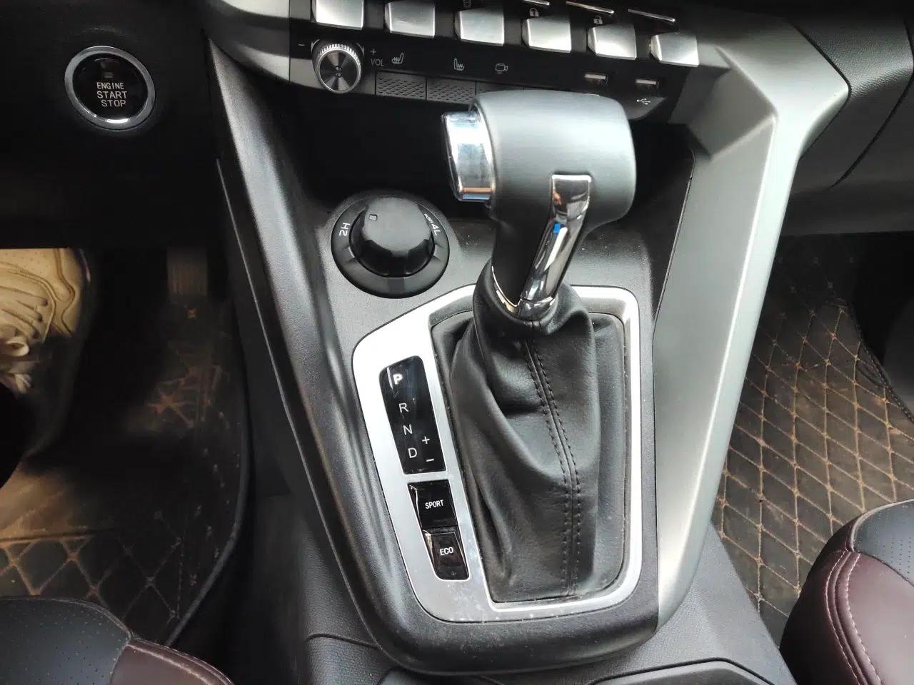CHANGAN KAICHENG F70 2021 2.4T Gasoline Automatic 4x4 Executive Version Standard Wheelbase 4K22D4T — миниатюра 14