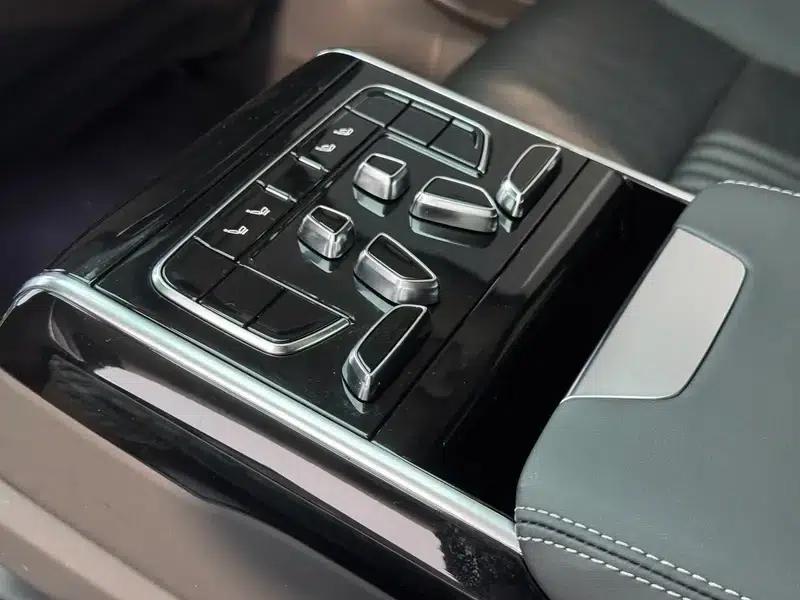 Hongqi H9 2020 2.0T Intelligent Flagship Edition — миниатюра 17