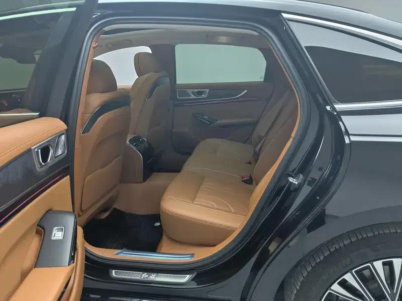 Hongqi H9 2024 2.0T Flagship Luxury Business Edition — миниатюра 18