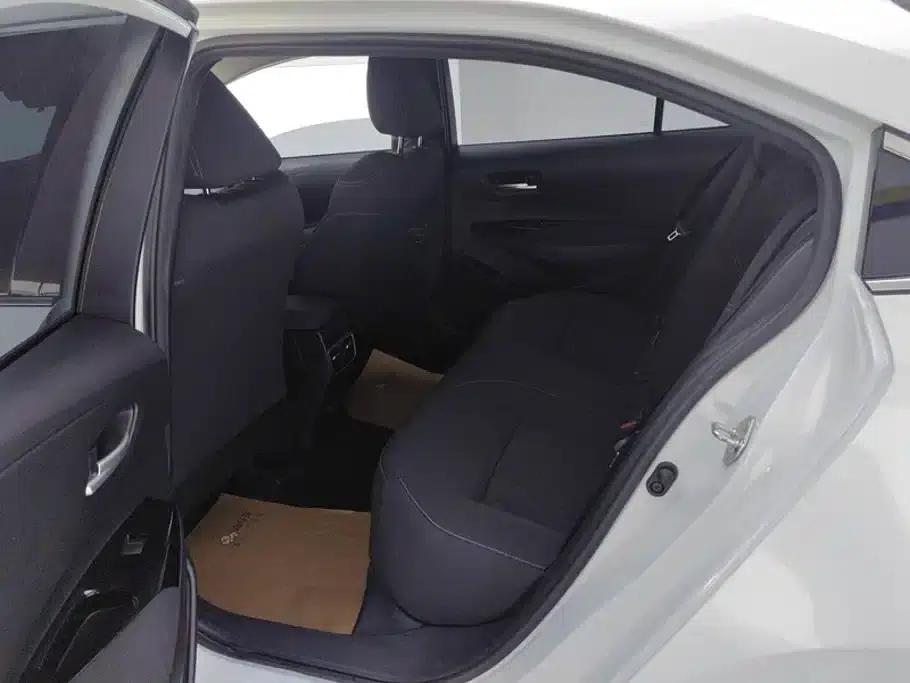 2021 Avalon 2.0L Entry-level Edition — миниатюра 11
