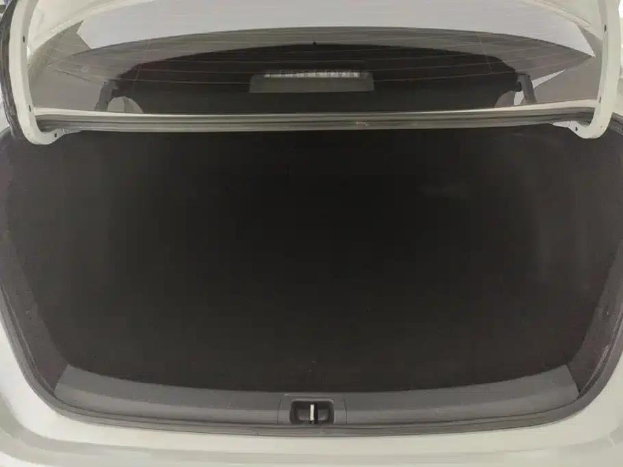 2021 Avalon 2.0L Entry-level Edition — миниатюра 4