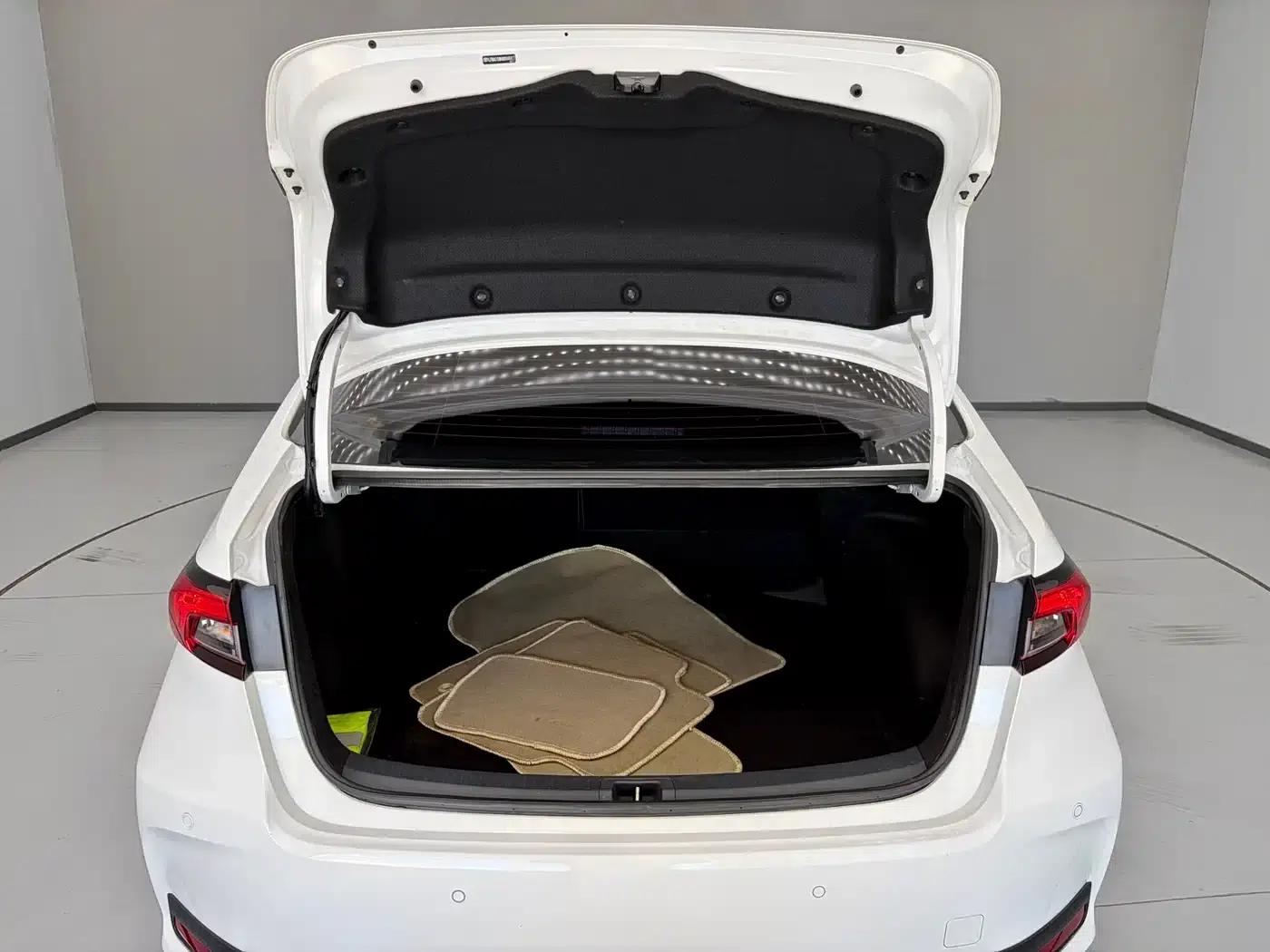 2021 Avalon 2.0L Luxury Edition — миниатюра 12