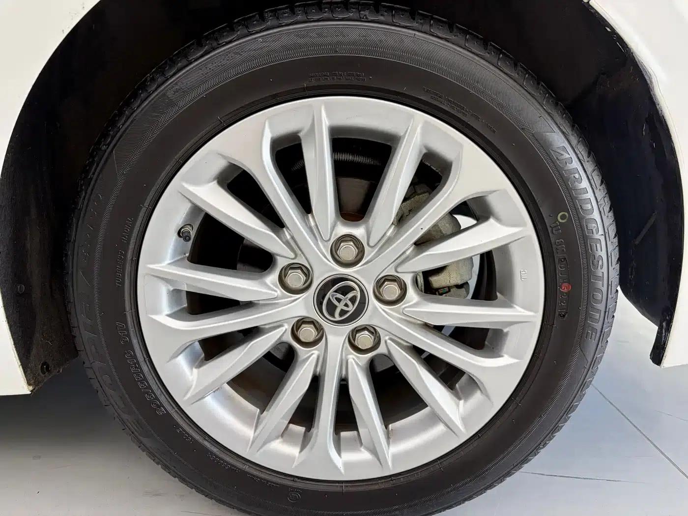 2021 Avalon 2.0L Luxury Edition — миниатюра 15