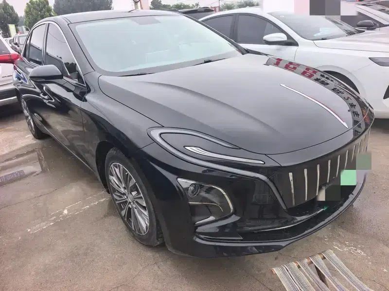 Hongqi E-QM5 2022 Model, 431km Charging Range Enjoy Edition, 5 Seats — миниатюра 3