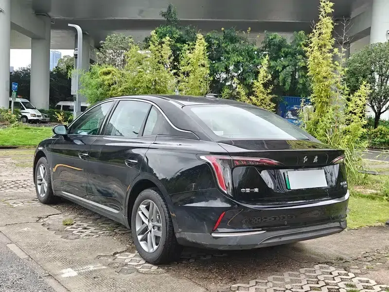 Hongqi E-QM5 2025 610KM PLUS Edition — миниатюра 5