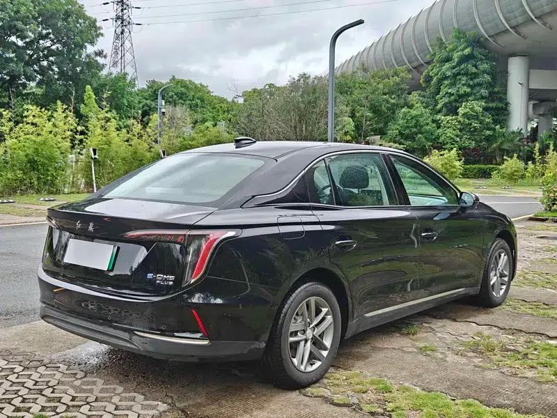 Hongqi E-QM5 2025 610KM PLUS Edition — миниатюра 6