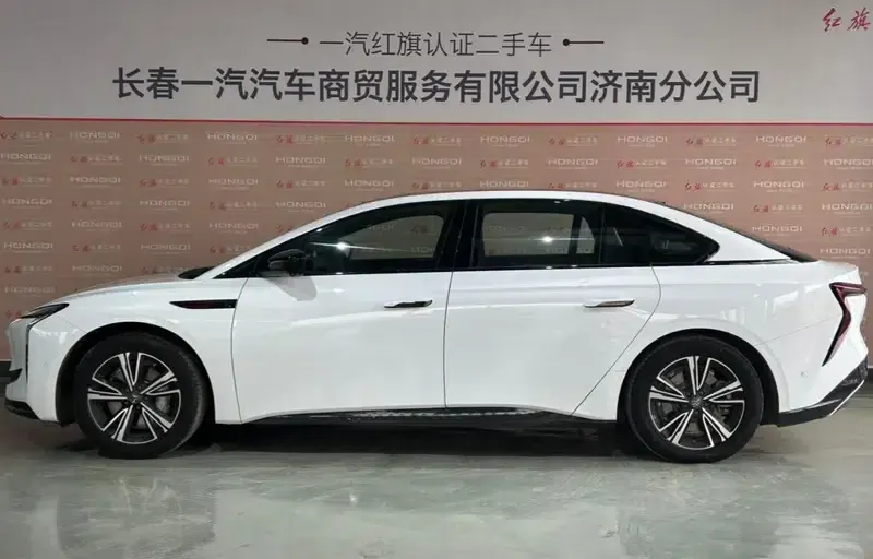 Hongqi EH7 2024 820 Pro — миниатюра 3