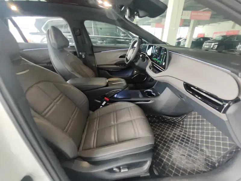 Hongqi EH7 2024 820 Pro — миниатюра 10
