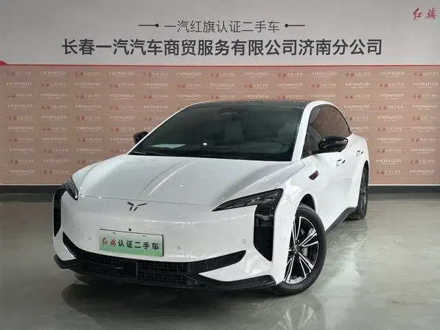 Hongqi EH7 2024 820 Pro