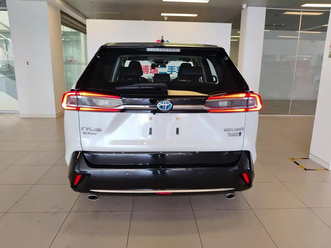Highlander New Energy 2021 High-Performance Edition 2.5L Two-Wheel Drive Sport Edition — миниатюра 29