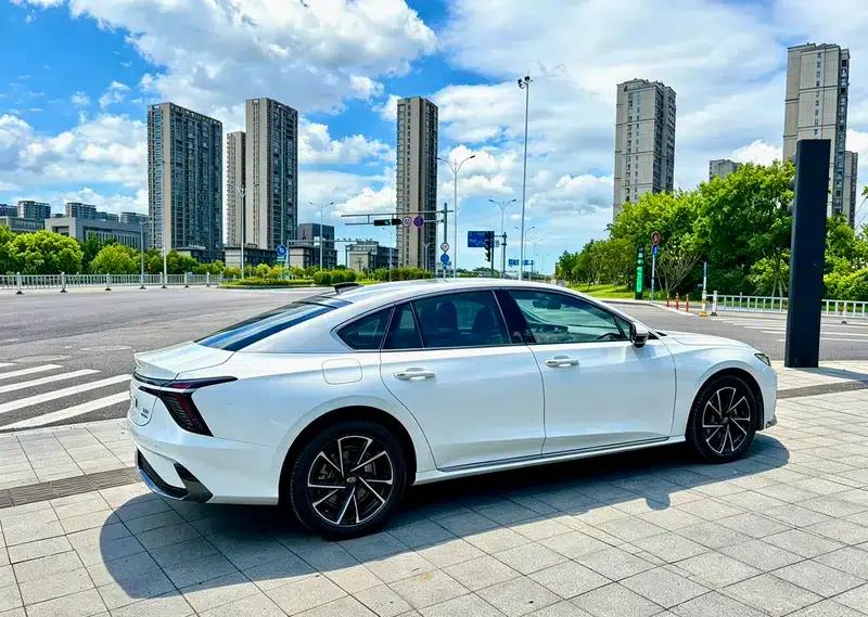 Hongqi H6 2024 2.0T Premium Edition — миниатюра 5