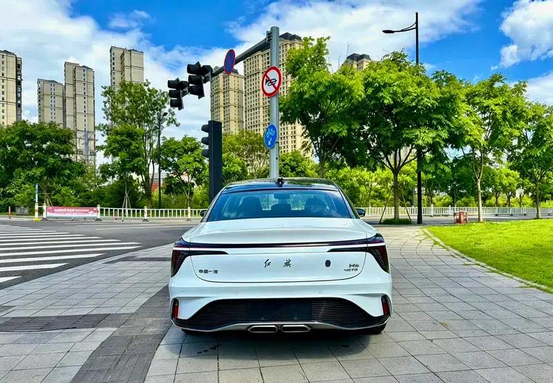 Hongqi H6 2024 2.0T Premium Edition — миниатюра 6