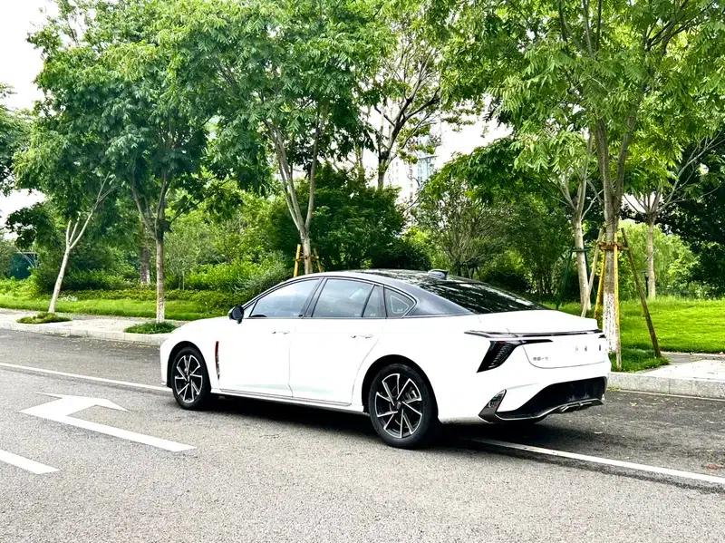 Hongqi H6 2024 2.0T Premium Edition — миниатюра 8