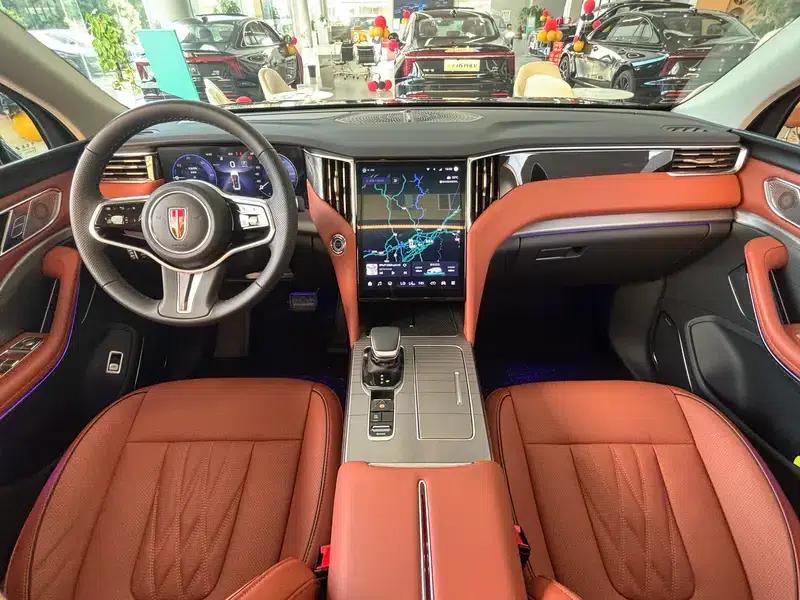Hongqi HS7 PHEV 2024 2.0T AWD Flagship Edition 7-seater — миниатюра 14