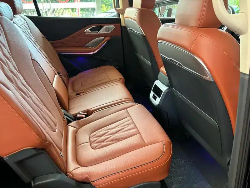 Hongqi HS7 PHEV 2024 2.0T AWD Flagship Edition 7-seater — миниатюра 19