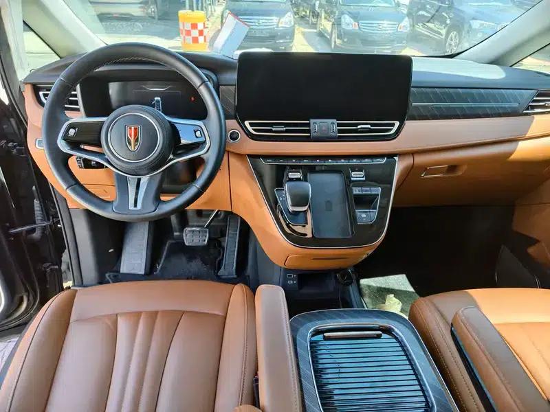 Hongqi HQ9 2022 Intelligent Flagship Edition — миниатюра 6
