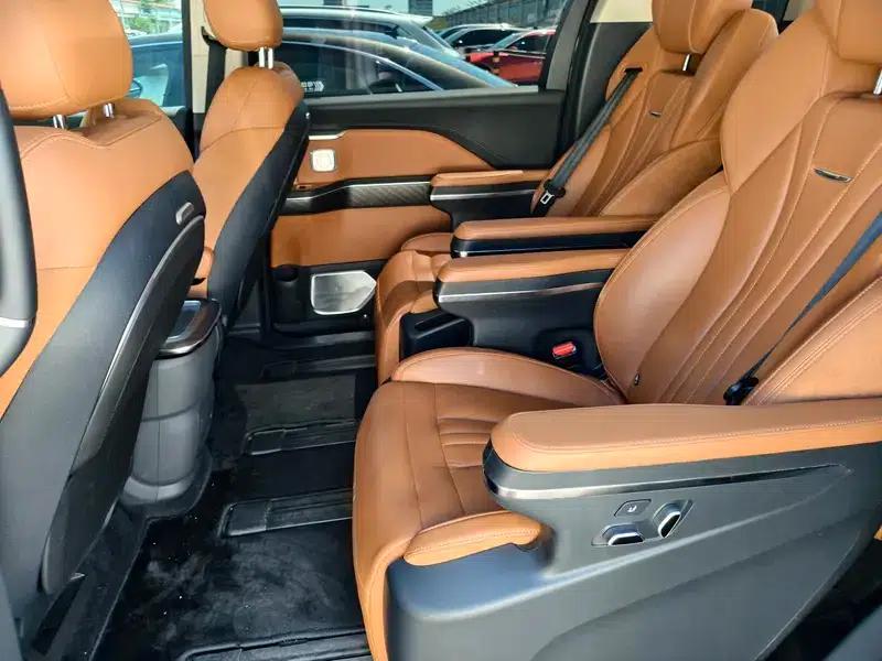 Hongqi HQ9 2022 Intelligent Flagship Edition — миниатюра 10