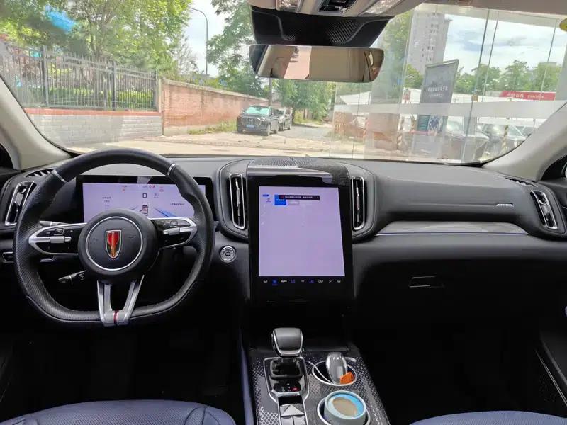 Hongqi HS3 2023 2.0T AWD Pro Edition — миниатюра 7