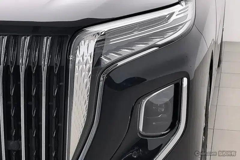 Hongqi HQ9 PHEV 2024 AWD Luxury Edition — миниатюра 7