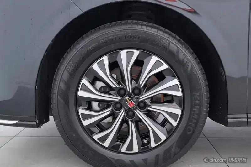 Hongqi HQ9 PHEV 2024 AWD Luxury Edition — миниатюра 9