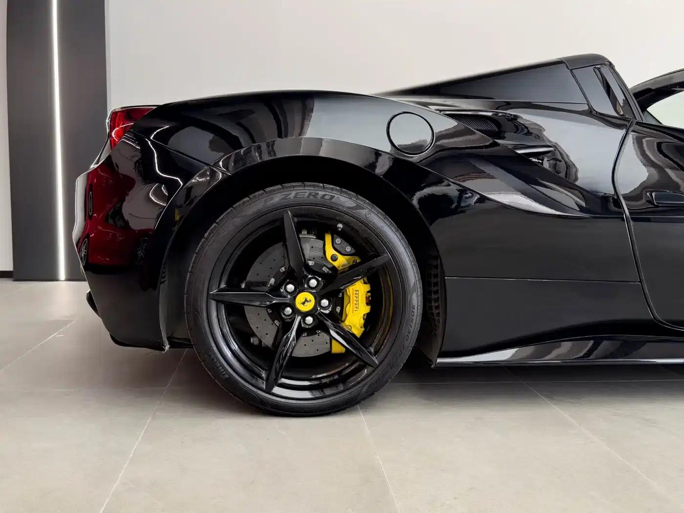 2015 Ferrari 488 Spider — миниатюра 12