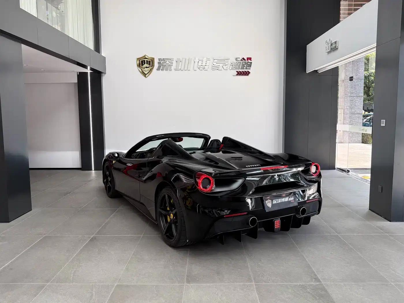 2015 Ferrari 488 Spider — миниатюра 15