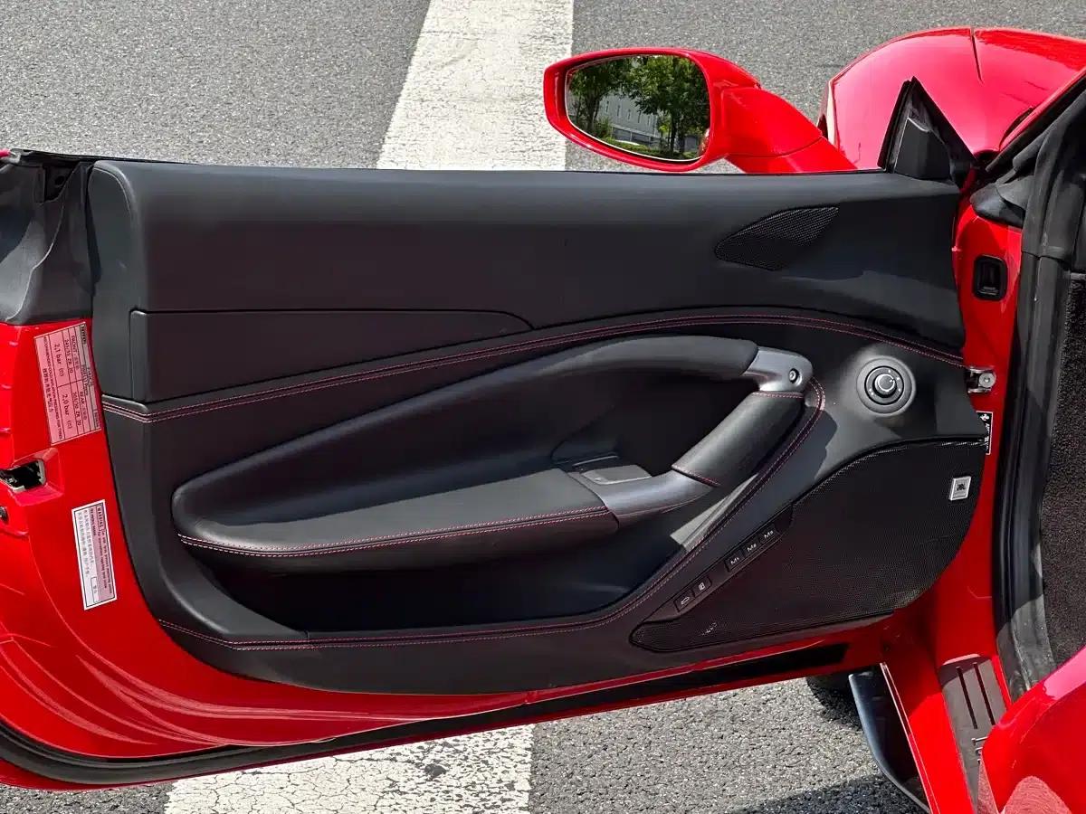 Ferrari F8 Spider 2020 3.9T V8 — миниатюра 21