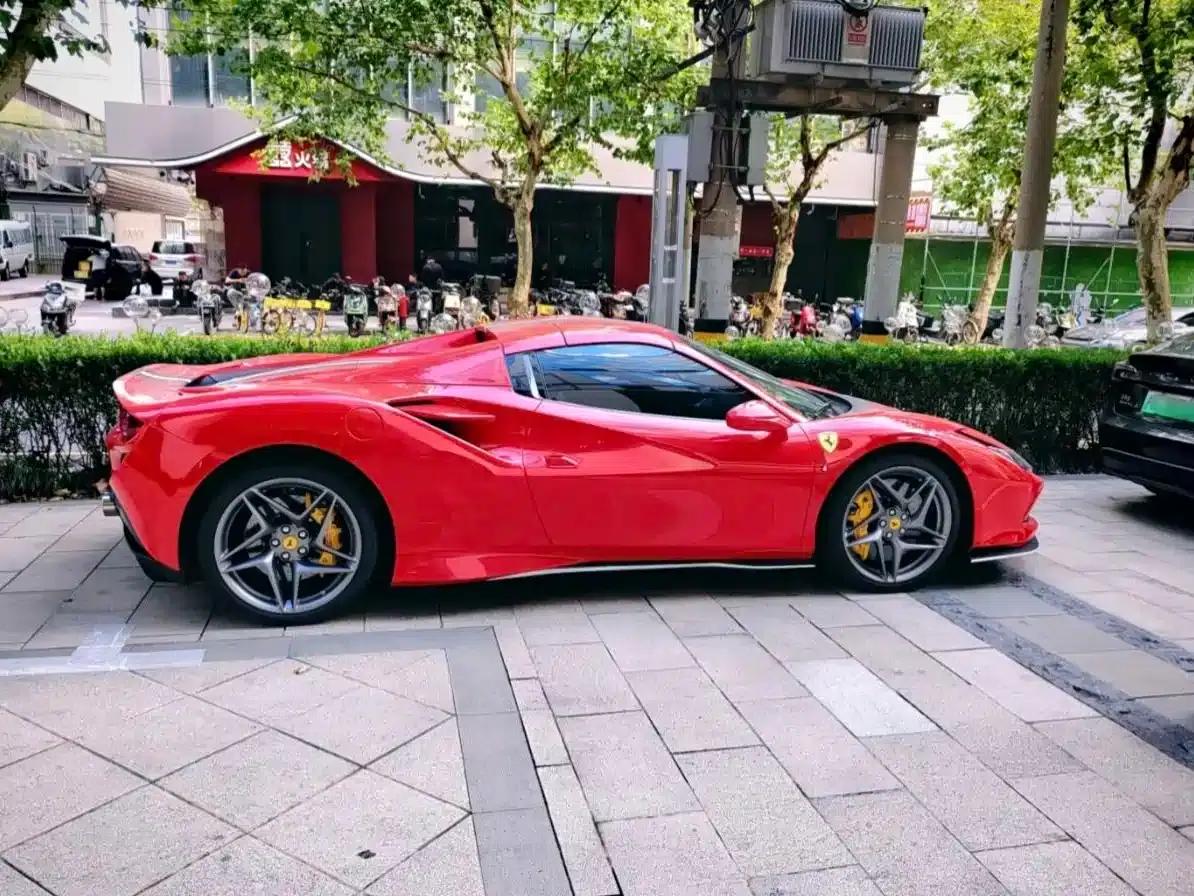 Ferrari F8 Spider 2020 3.9T V8 — миниатюра 5