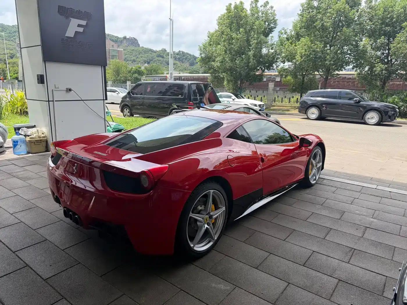 Ferrari 458 2011 4.5L Italia — миниатюра 2