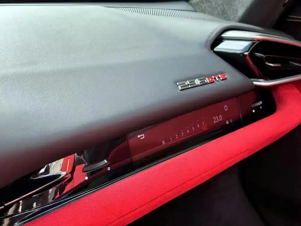 Ferrari 296 2022 3.0T V6 GTS — миниатюра 8