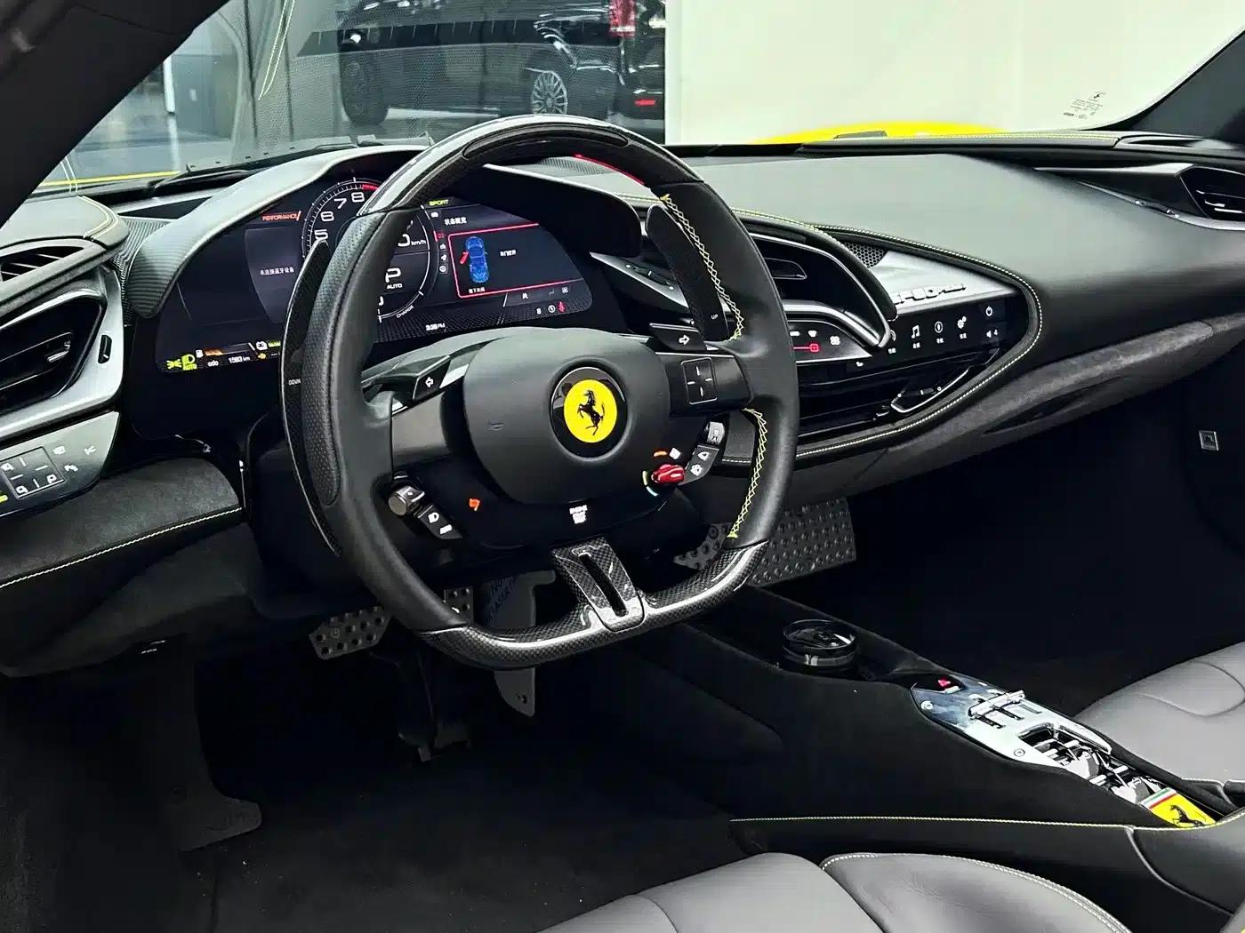SF90 2021 3.9T V8 Spider — миниатюра 15