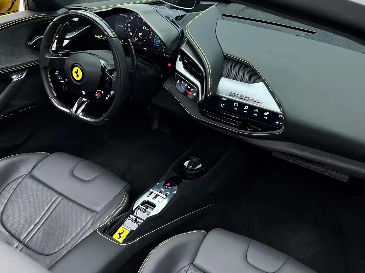 SF90 2021 3.9T V8 Spider — миниатюра 17