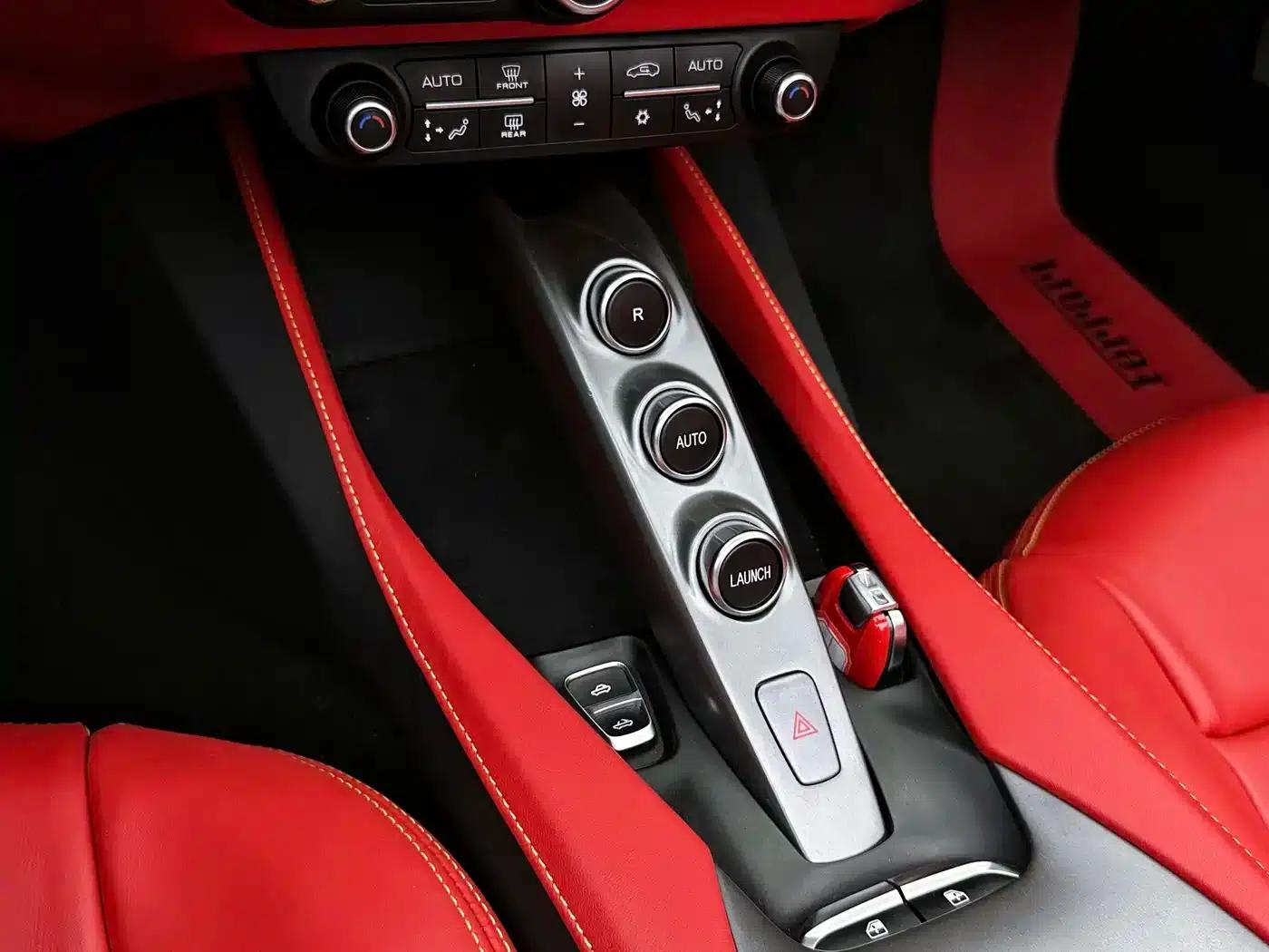 2021 Portofino 3.9T M — миниатюра 18
