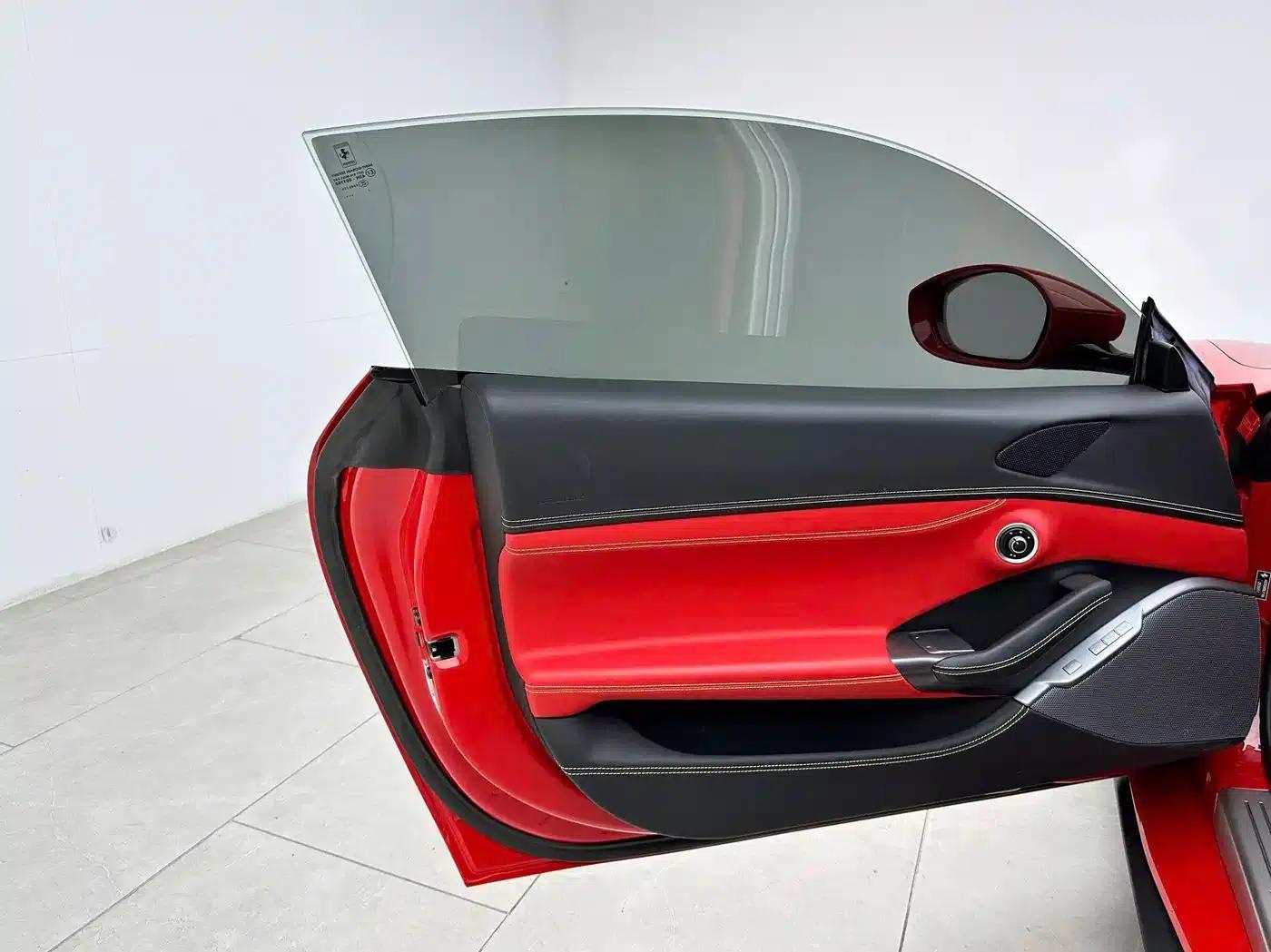 2021 Portofino 3.9T M — миниатюра 6